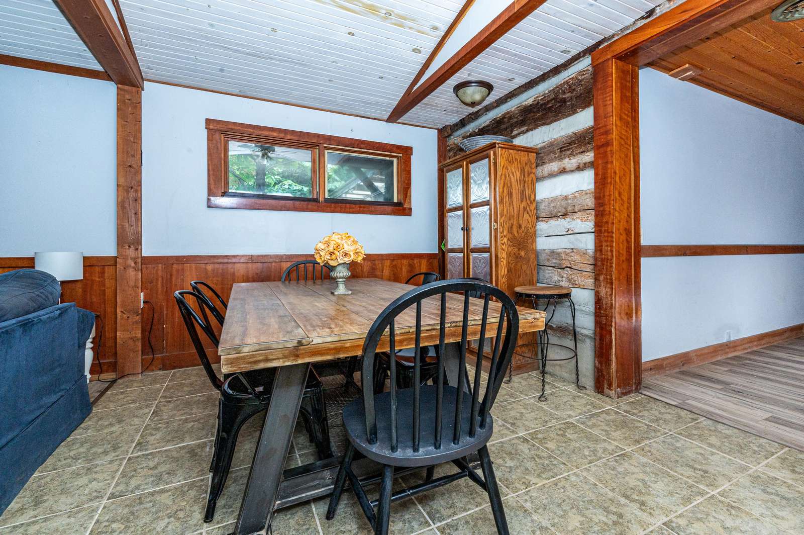 A Sweetheart Vacation Cabin - Photo 3