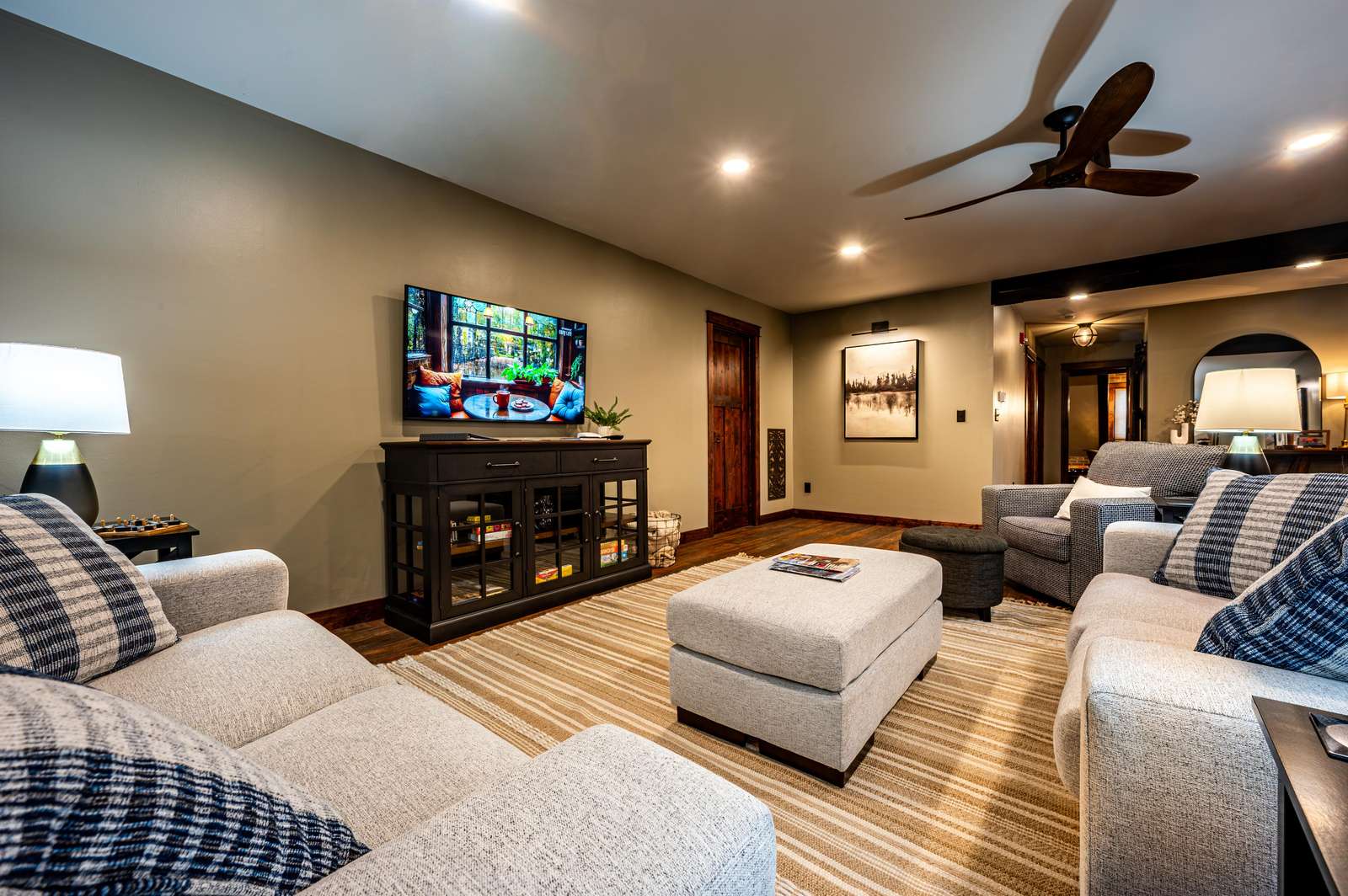 Rustic and Refined Downtown - Photo 1