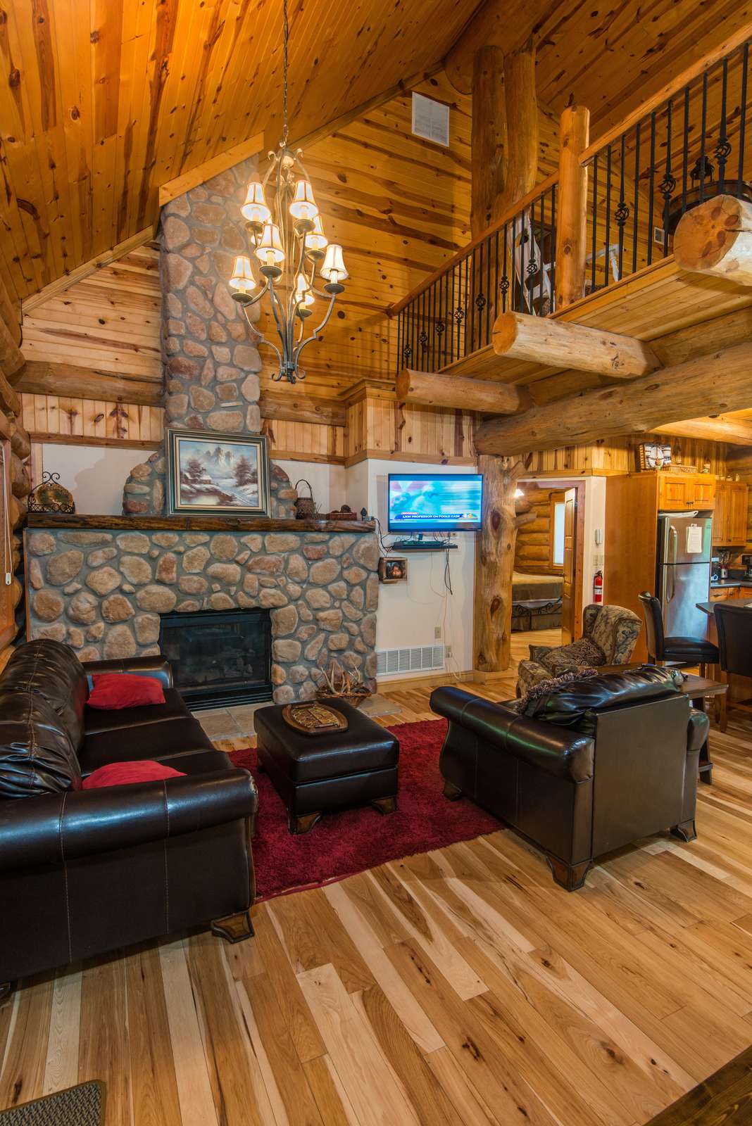Drift Away Log Cabin - Photo 3