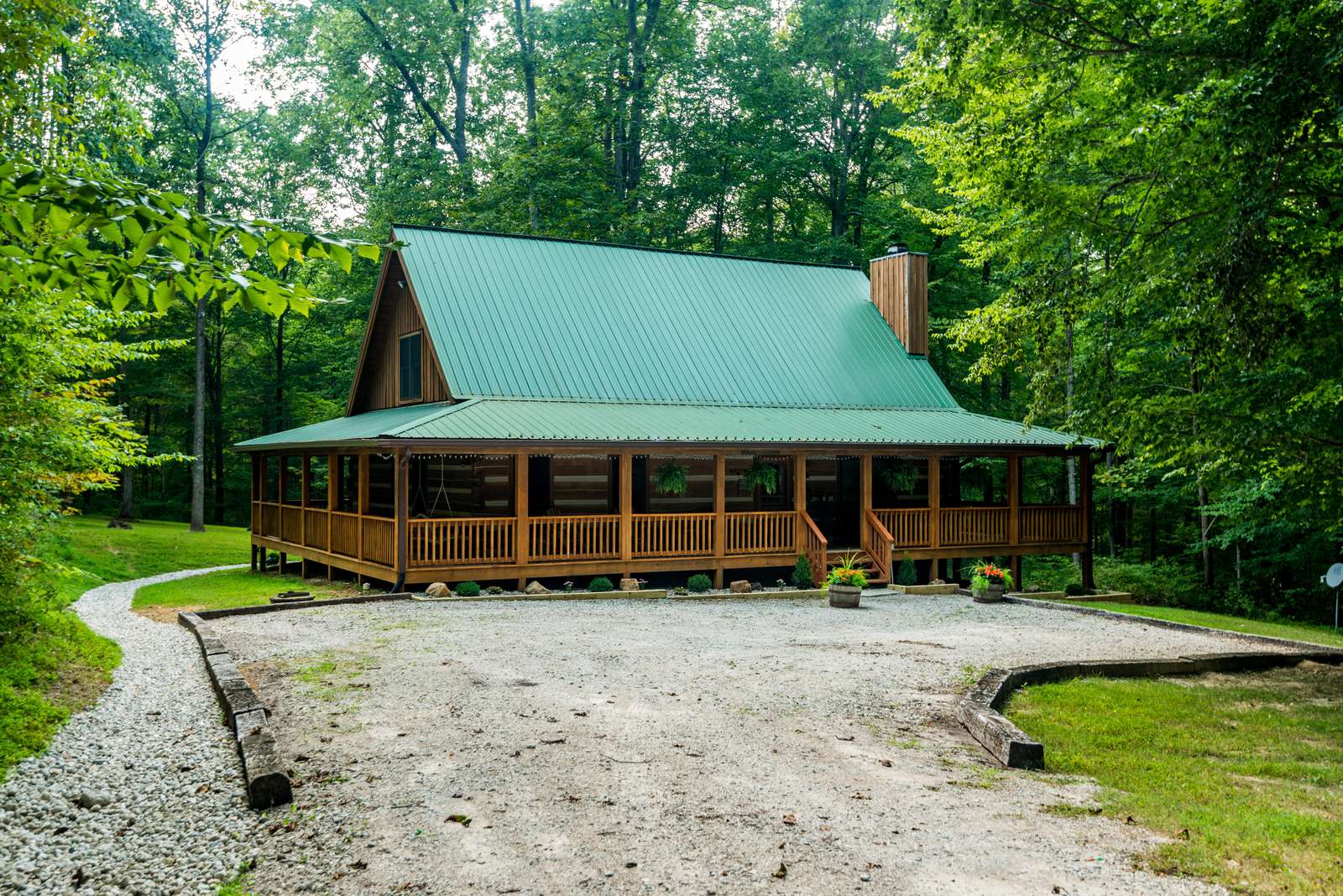 Great Escape Log Cabin - Photo 1