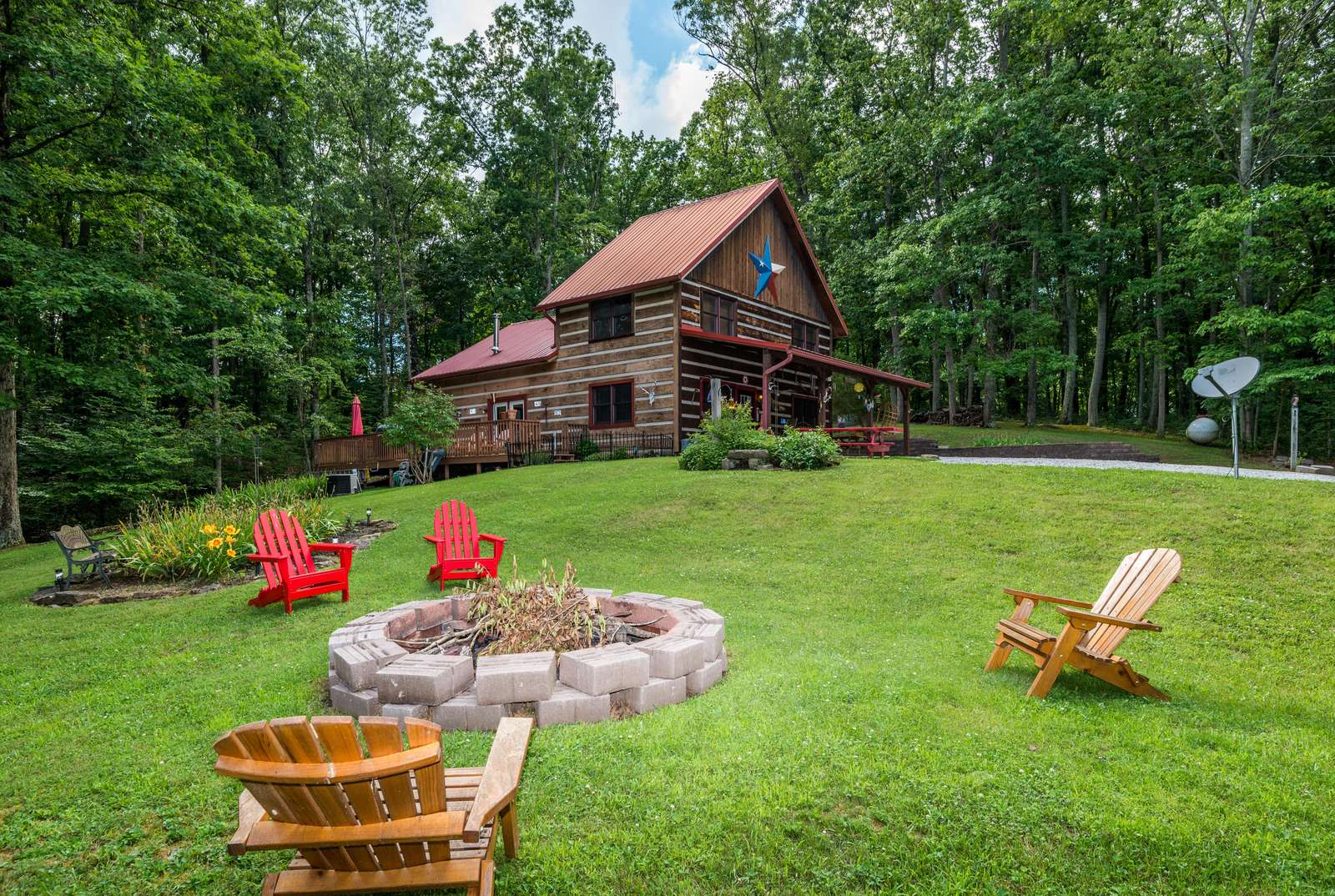Lonestar Cabin - Photo 1