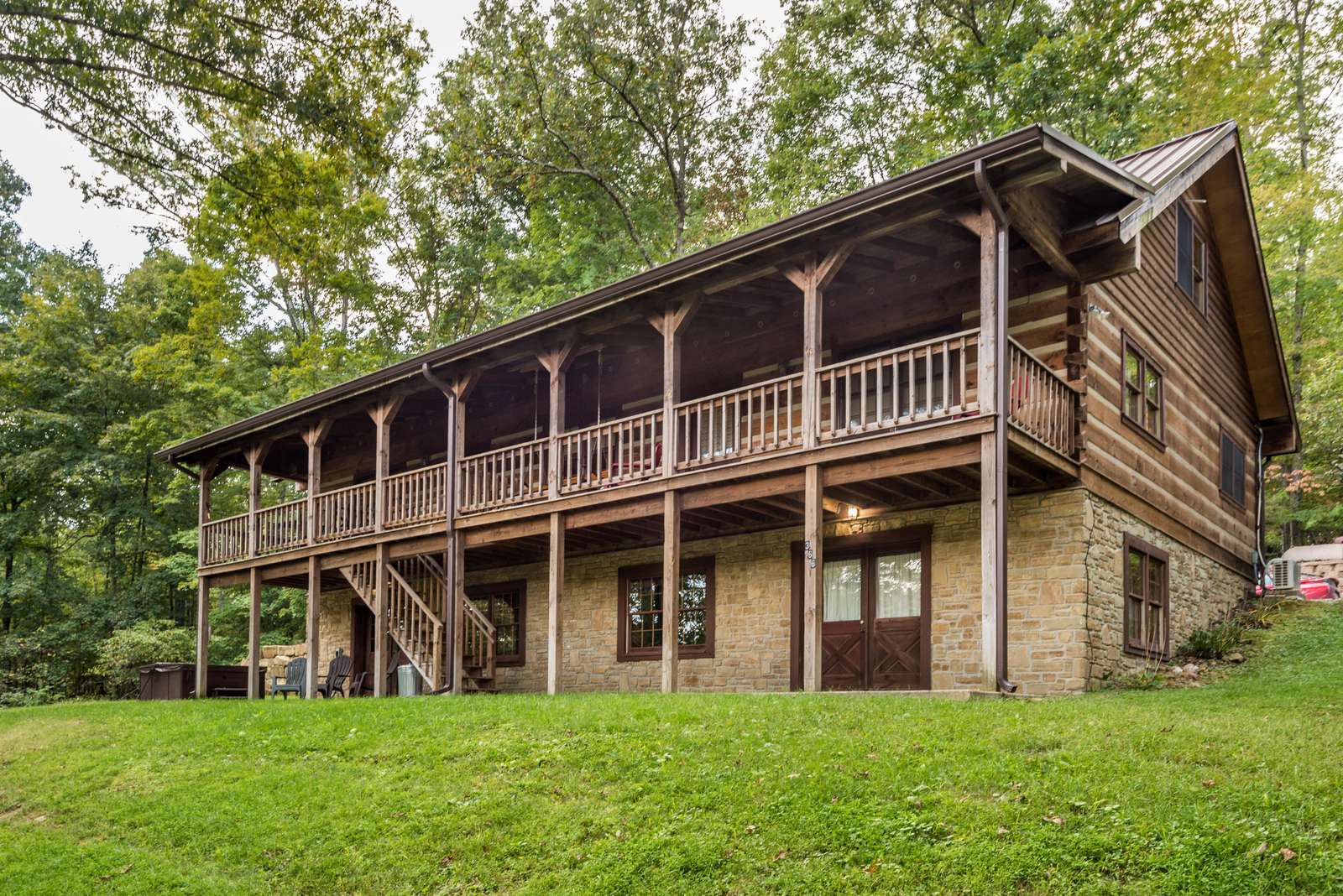 Oak Ridge Log Cabin - Photo 1