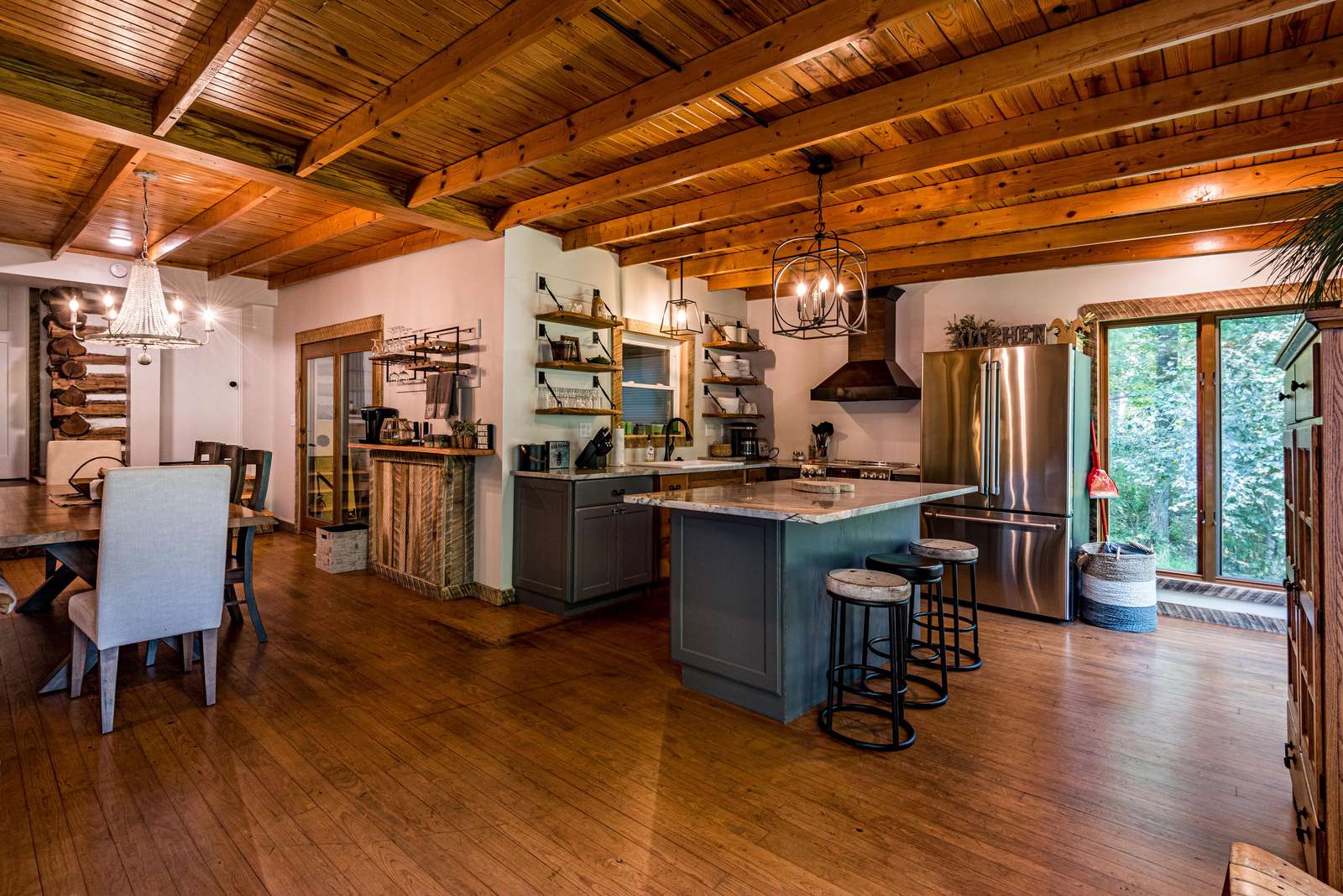 Serenity Cabin - Photo 3