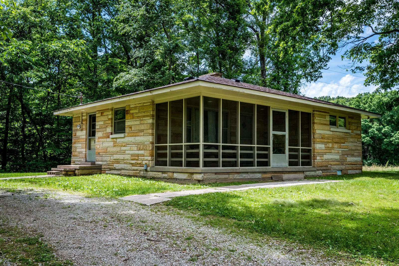 Meadow View Cottage - Photo 1