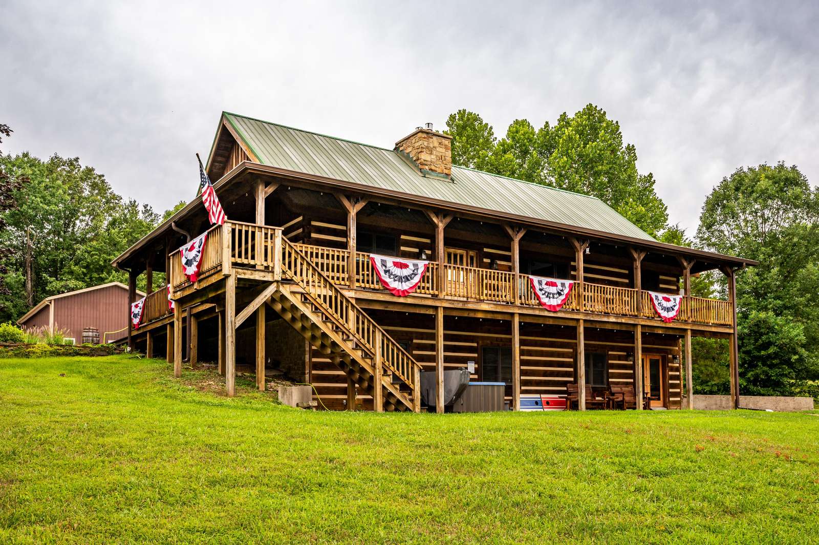 Ridgetop Retreat - Photo 1