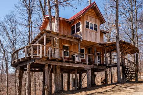Wooded / Secluded Setting